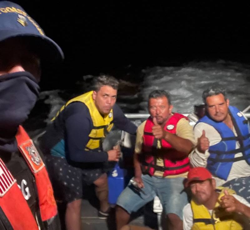 Rescatan a pescadores de Isla Mujeres en Cayo Hueso, Florida