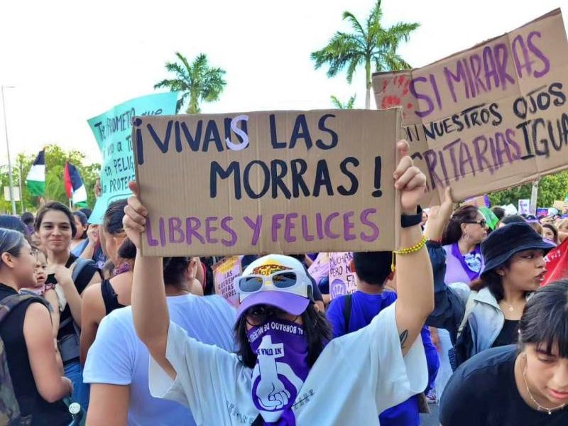 Marchan miles en Cancún contra la violencia sistemática y machista en ...