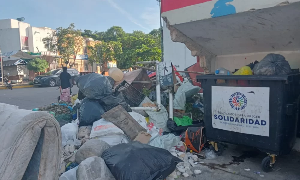 Villas del Sol, sumergido en la basura por falta de compromiso de Lili ...